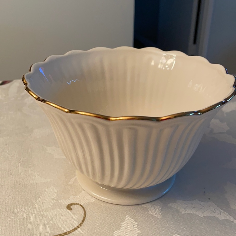 LENOX BOWL.
